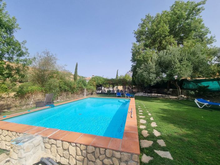 Image No.2-Propriété de 6 chambres à vendre à Grazalema