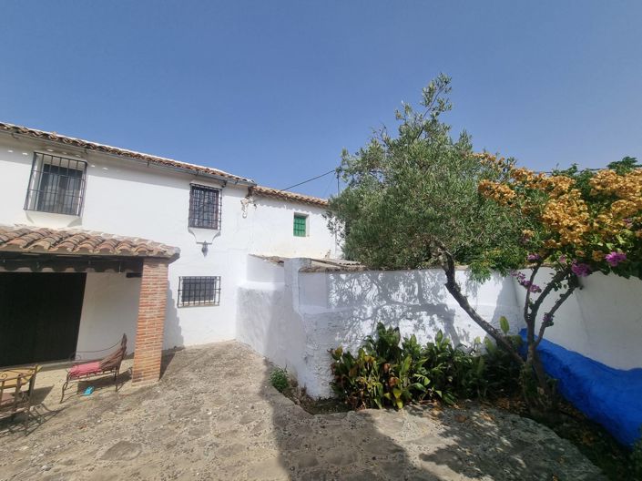 Image No.5-Propriété de 6 chambres à vendre à Grazalema