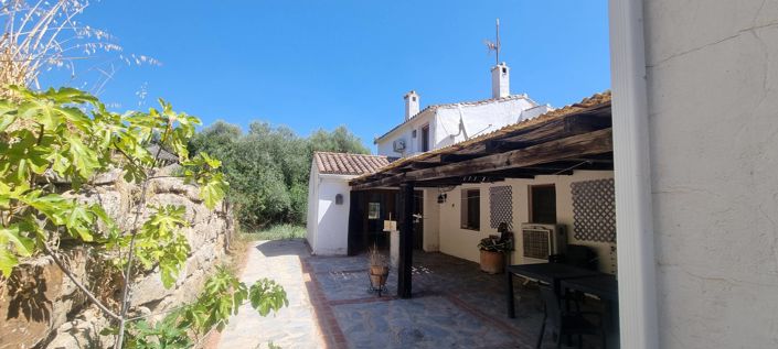 Image No.2-Propriété de 6 chambres à vendre à Casares