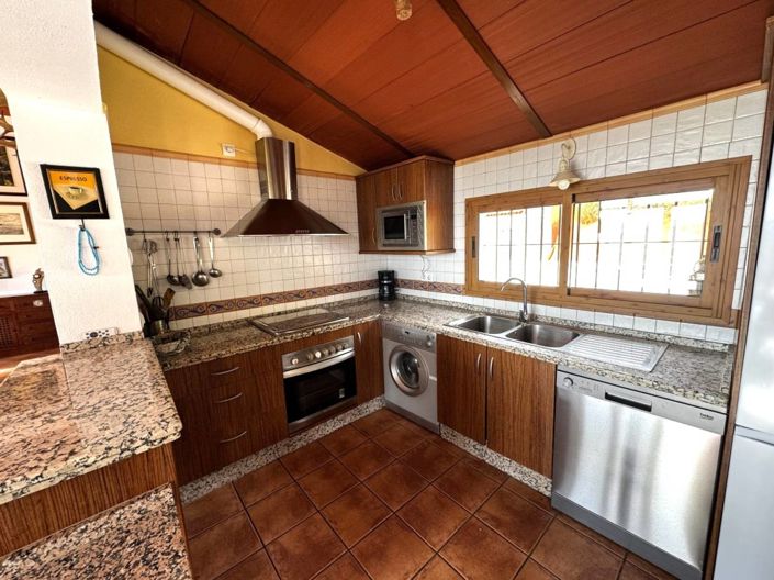 Image No.17-Maison de campagne de 4 chambres à vendre à El Gastor