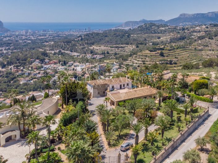 Image No.102-5 Bed Villa for sale