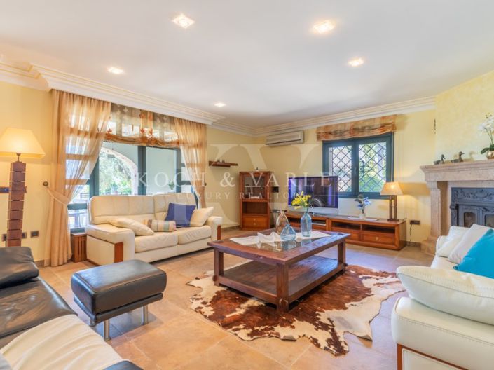 Image No.16-5 Bed Villa for sale