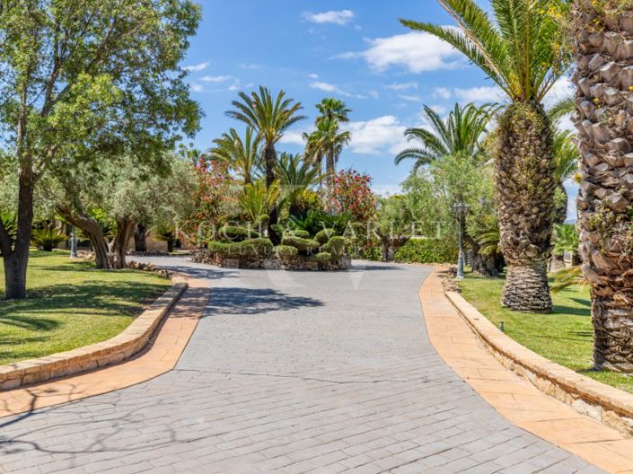 Image No.85-5 Bed Villa for sale