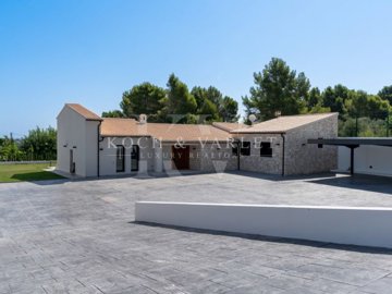 id08657001-0000-0500-0000-000011d031a3