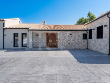 id08657001-0000-0500-0000-000011d03176