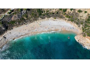 id2e3e5f01-0000-0500-0000-000010fff27e