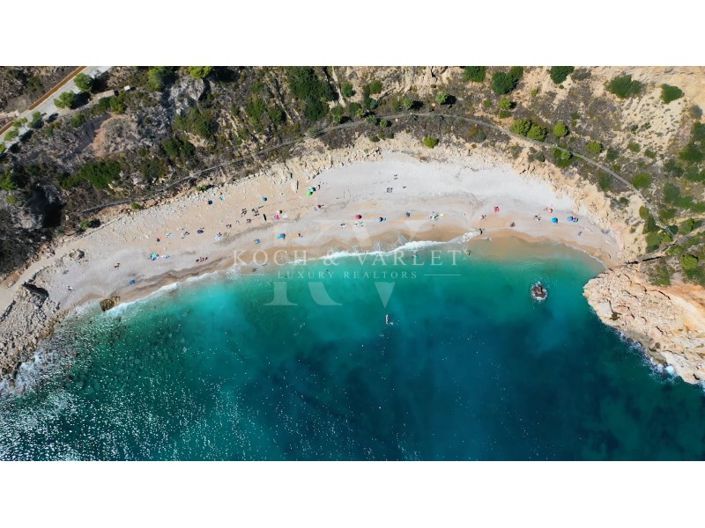 Image No.3-5 Bed Villa for sale