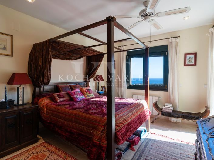 Image No.45-5 Bed Villa for sale