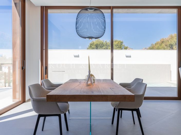 Image No.20-4 Bed Villa for sale