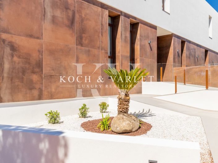 Image No.77-4 Bed Villa for sale