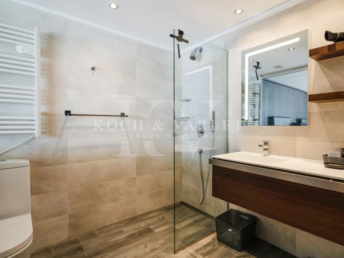 Image No.30-5 Bed Villa for sale