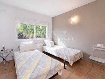 id273a8001-0000-0500-0000-00001383a984