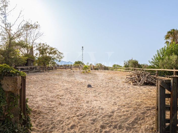 Image No.17-4 Bed Villa for sale