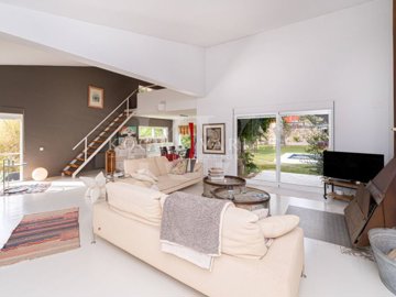 id273a8001-0000-0500-0000-00001383a878