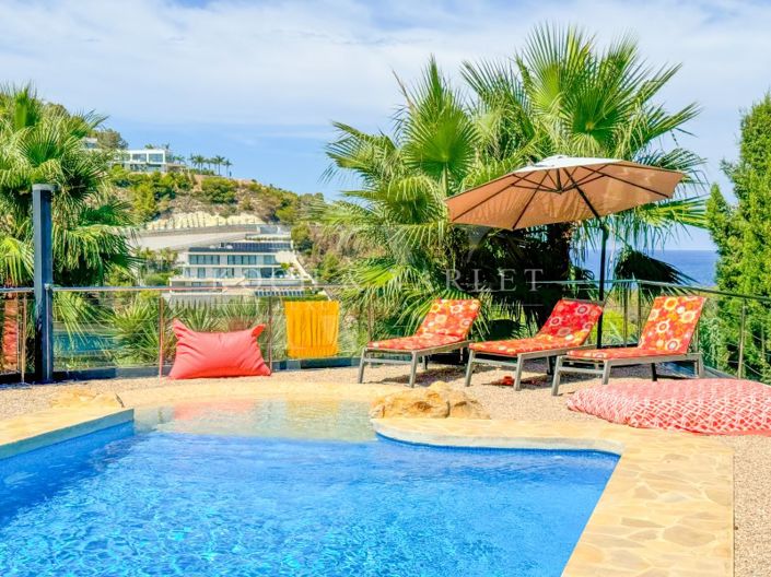 Image No.2-4 Bed Villa for sale