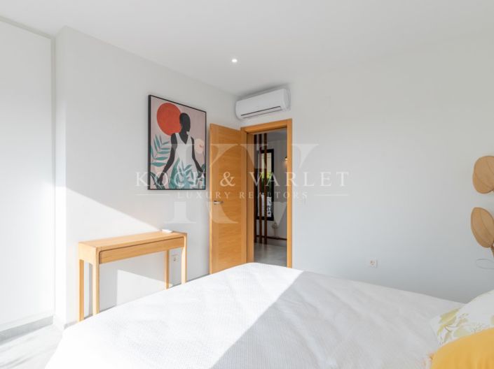 Image No.22-7 Bed Villa for sale