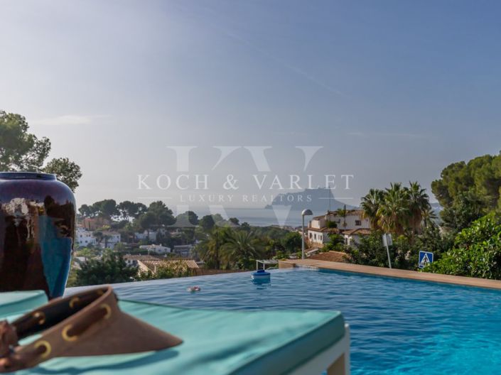 Image No.3-7 Bed Villa for sale