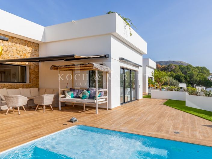 Image No.45-7 Bed Villa for sale