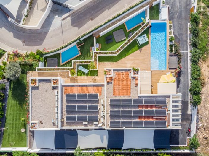 Image No.54-7 Bed Villa for sale