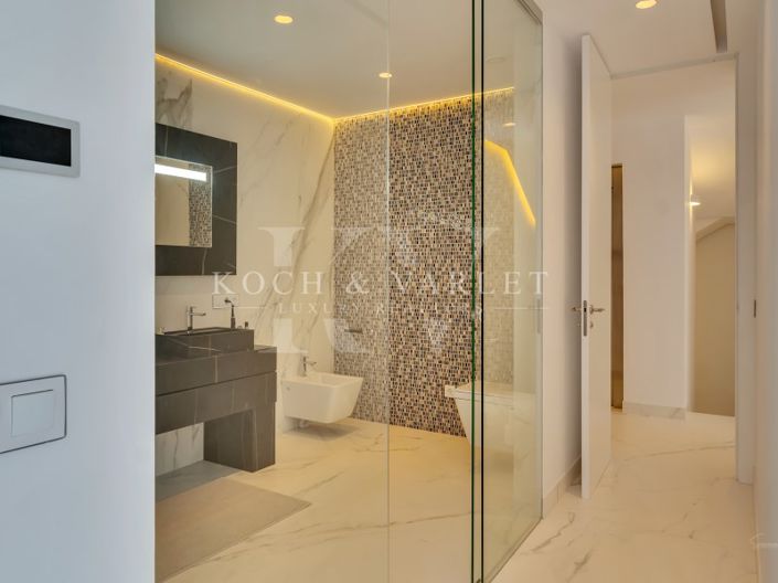 Image No.31-5 Bed Villa for sale