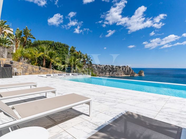 Image No.8-5 Bed Villa for sale