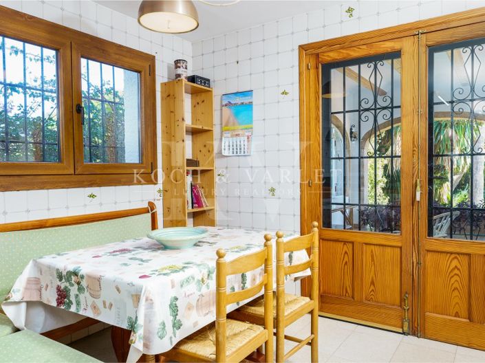 Image No.12-5 Bed Villa for sale