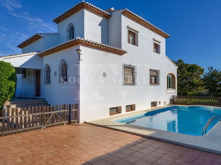 Image No.5-5 Bed Villa for sale