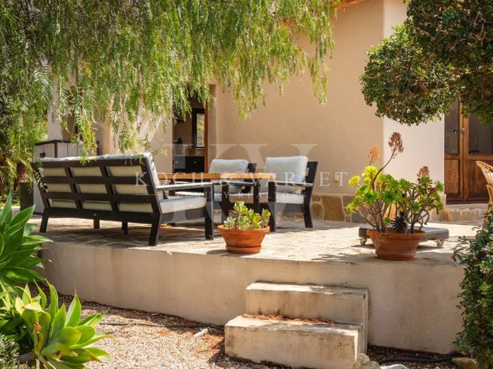 Image No.38-5 Bed Villa for sale