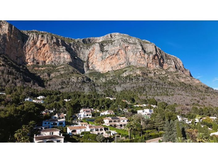 Image No.43-5 Bed Villa for sale