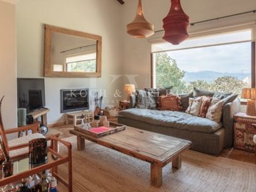 id1f5f9a01-0000-0500-0000-0000157a090d