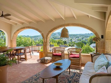 id35faa601-0000-0500-0000-0000169370de