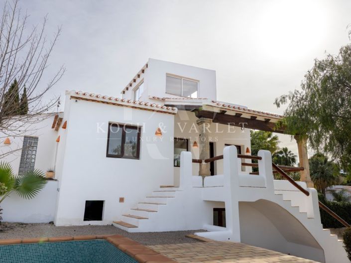 Image No.2-5 Bed Villa for sale