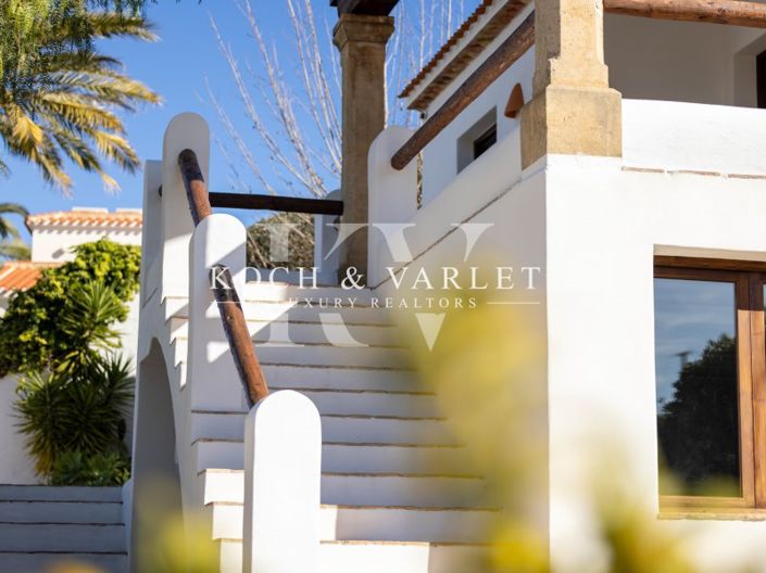 Image No.42-5 Bed Villa for sale