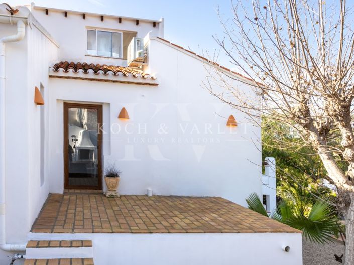 Image No.45-5 Bed Villa for sale