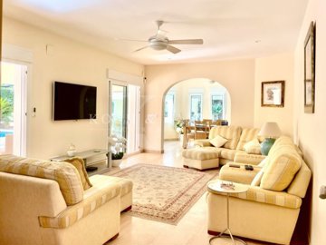 id985c9f01-0000-0500-0000-000015f1e561