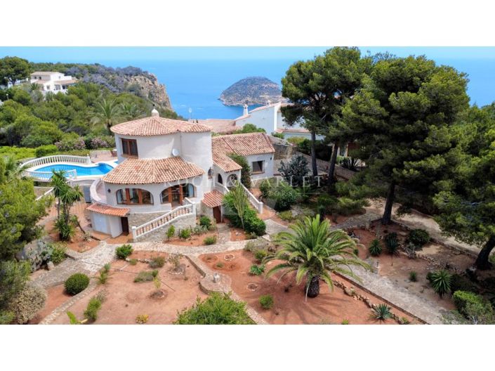 Image No.28-4 Bed Villa for sale