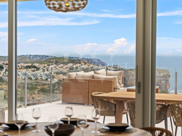 Image No.20-4 Bed Villa for sale