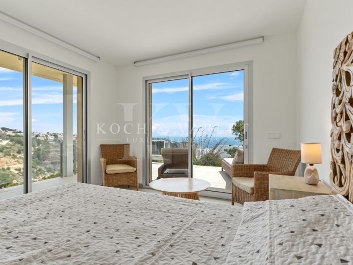 Image No.33-4 Bed Villa for sale