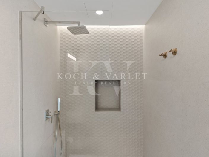 Image No.36-4 Bed Villa for sale