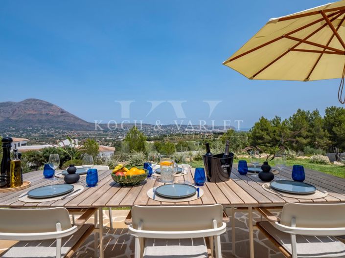 Image No.52-9 Bed Villa for sale