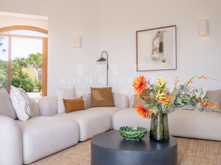 Image No.7-9 Bed Villa for sale