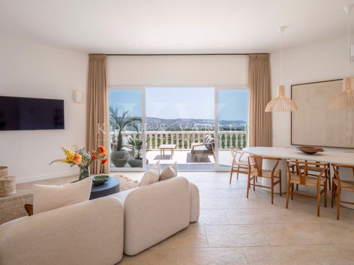 Image No.9-9 Bed Villa for sale