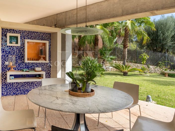 Image No.17-7 Bed Villa for sale