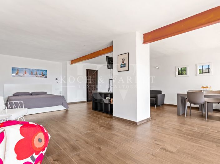 Image No.41-5 Bed Villa for sale