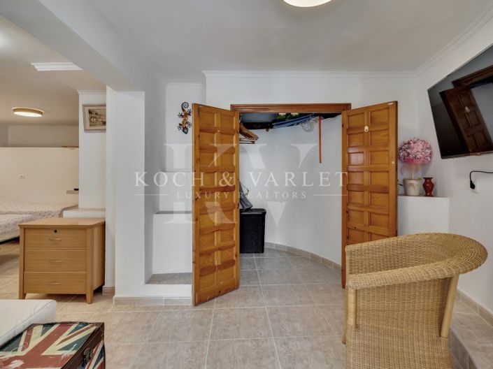 Image No.25-4 Bed Villa for sale