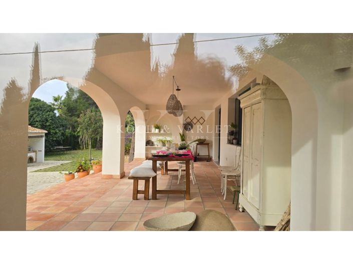 Image No.3-5 Bed Villa for sale