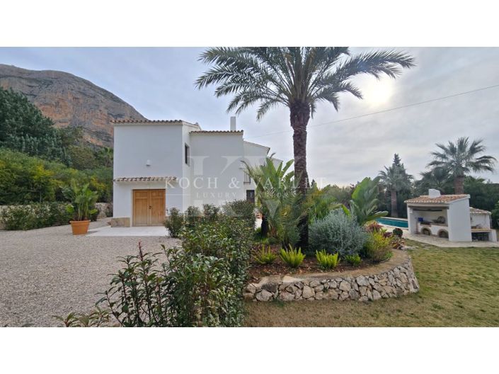 Image No.34-5 Bed Villa for sale