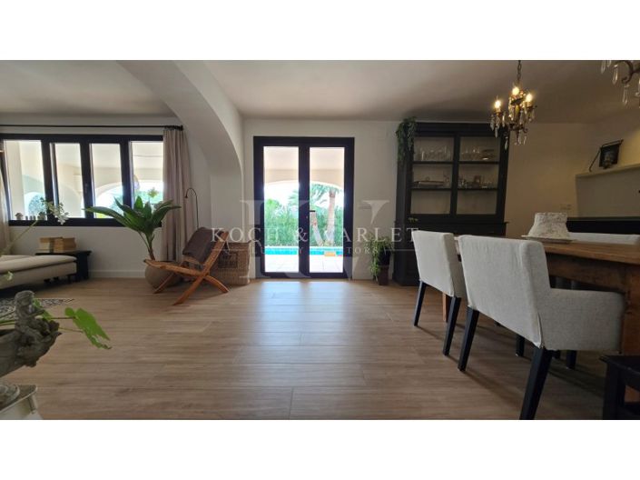 Image No.8-5 Bed Villa for sale