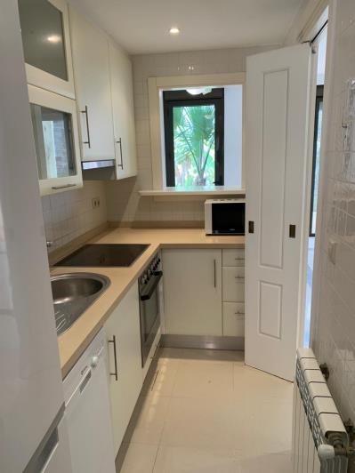 Image No.10-22 Bed Townhouse for sale