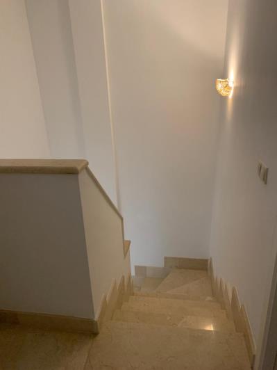 Image No.20-22 Bed Townhouse for sale